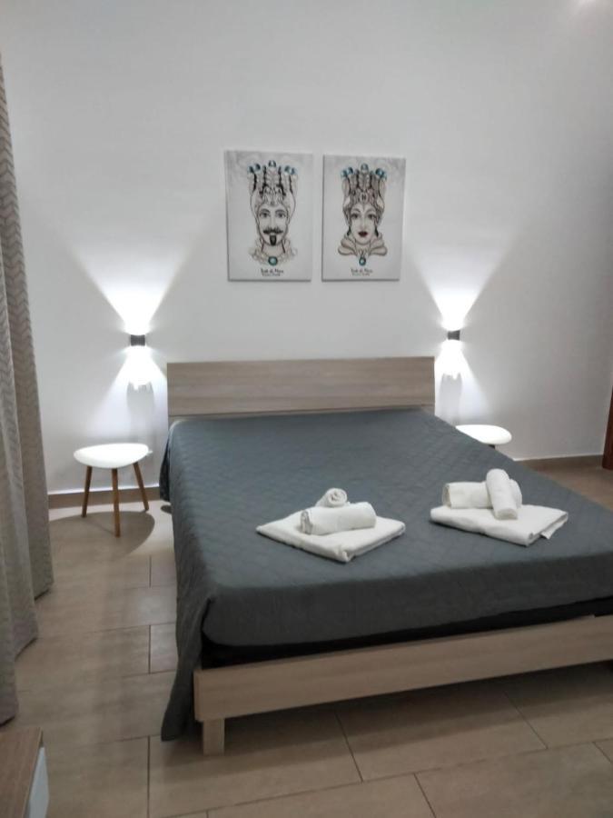 トラーパニ Il Giardinetto Bed & Breakfast エクステリア 写真