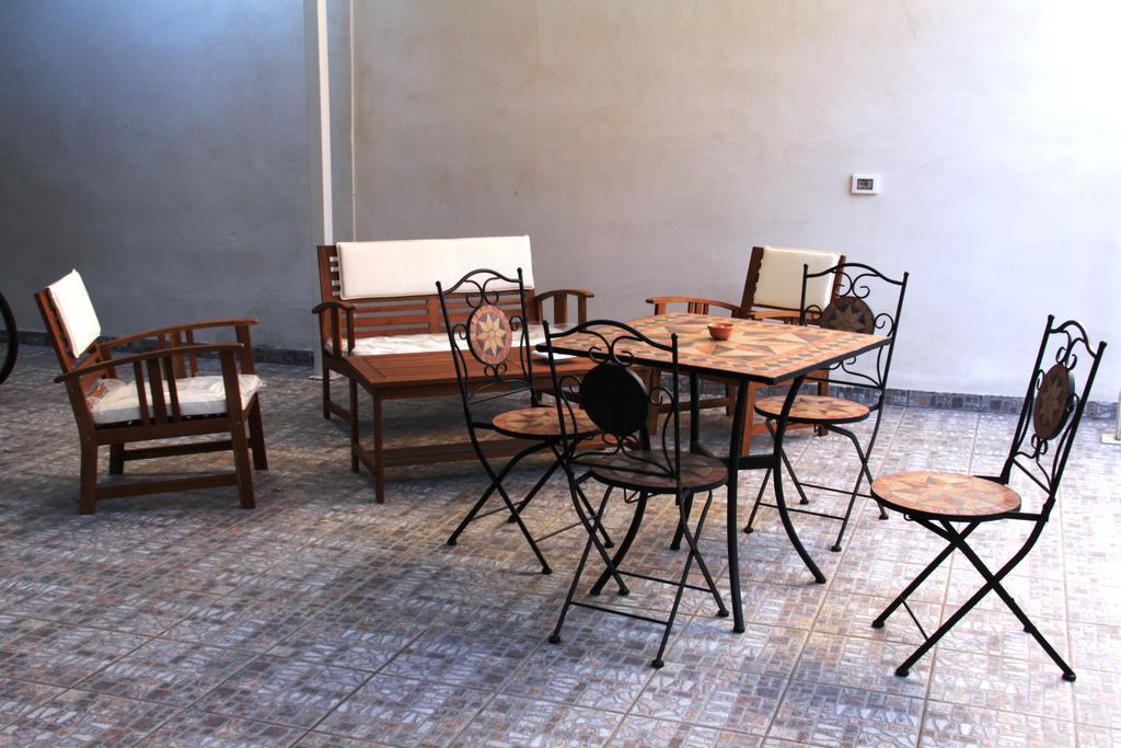 トラーパニ Il Giardinetto Bed & Breakfast エクステリア 写真