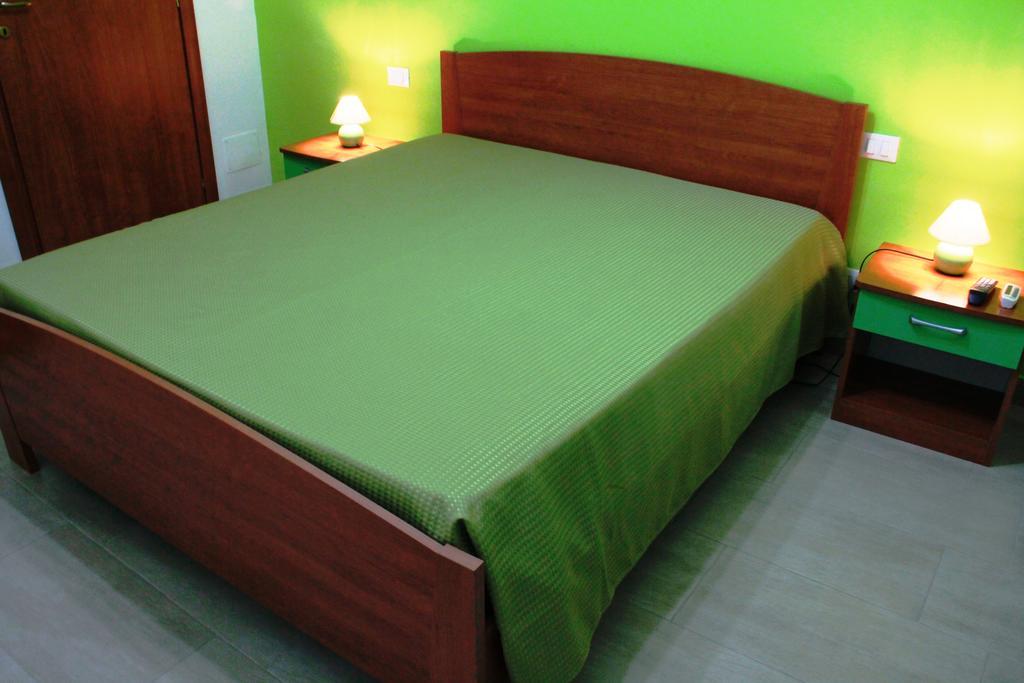 トラーパニ Il Giardinetto Bed & Breakfast エクステリア 写真